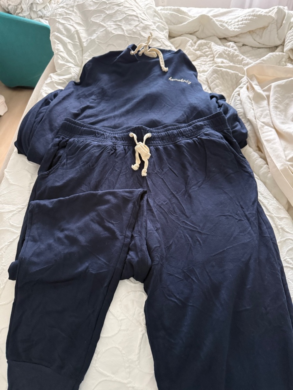 Set Magnolia Navy Blue Hoodie with Cream Drawstring and jogger pants - Picture 2 of 2